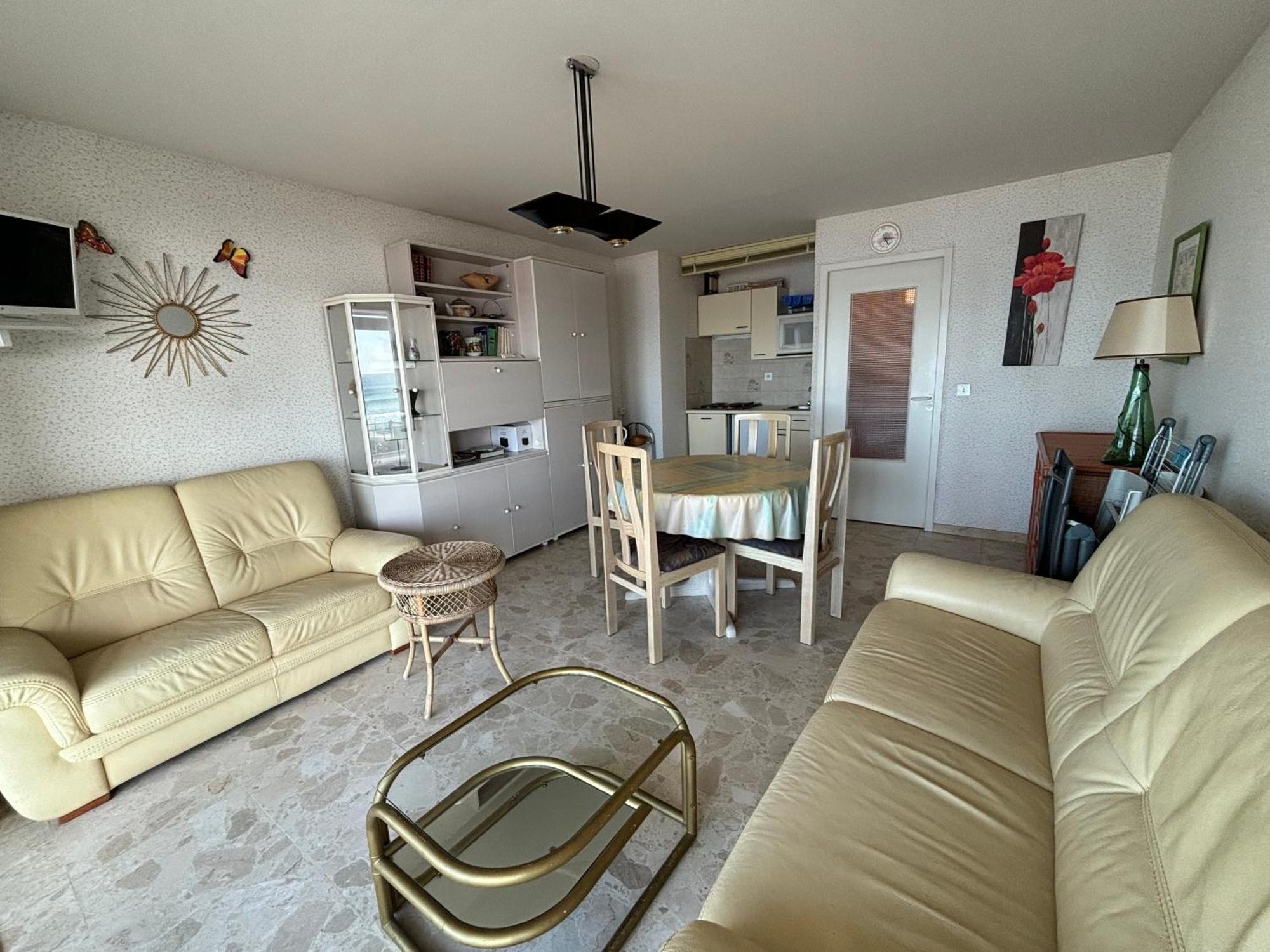 Appartement T2 Avec Balcon Et Vue Mer, 1Er Etage, Ascenseur, Tv, Cuisine Equipee - Fr-1-197-466 Les Sables-dʼOlonne Zewnętrze zdjęcie